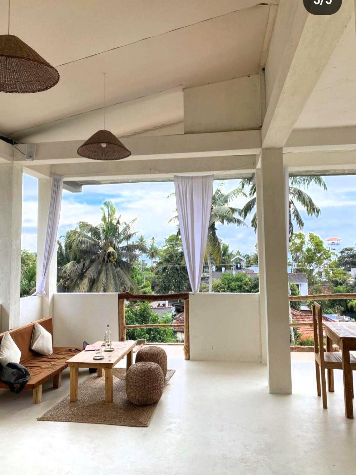 Ocean Bay Surf Resort Weligama Exteriér fotografie